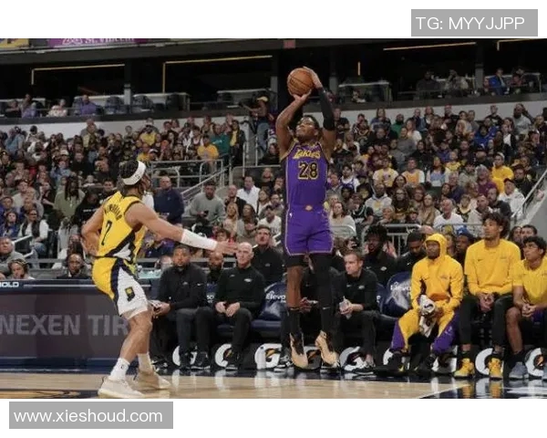 14老鹰与步行者激战正酣球迷期待精彩对决与精彩瞬间